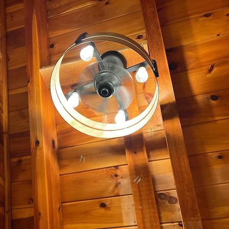 세비어빌 Yogi'S Den: Breathtaking Views! 3 Min To Dollywood, On 1 Acre! 빌라 외부 사진