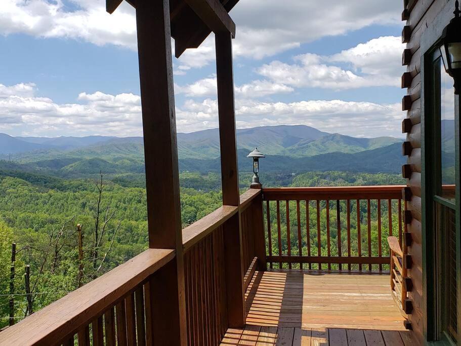 세비어빌 Yogi'S Den: Breathtaking Views! 3 Min To Dollywood, On 1 Acre! 빌라 외부 사진