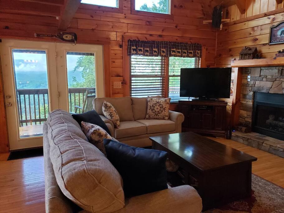 세비어빌 Yogi'S Den: Breathtaking Views! 3 Min To Dollywood, On 1 Acre! 빌라 외부 사진