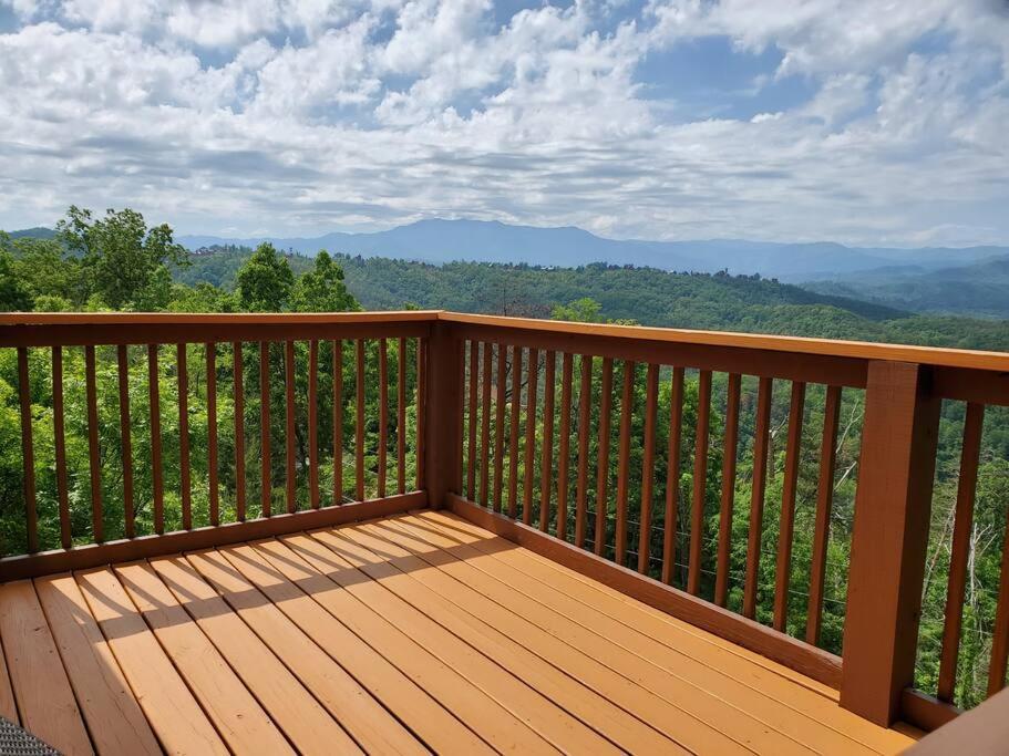 세비어빌 Yogi'S Den: Breathtaking Views! 3 Min To Dollywood, On 1 Acre! 빌라 외부 사진